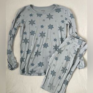Kyte Baby Blue Snowflake Bamboo Matching Pajama Set